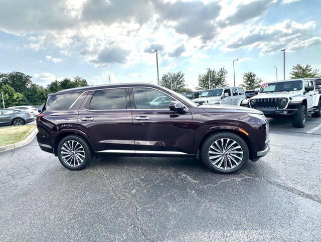 Used 2023 Hyundai Palisade Calligraphy FWD image 16