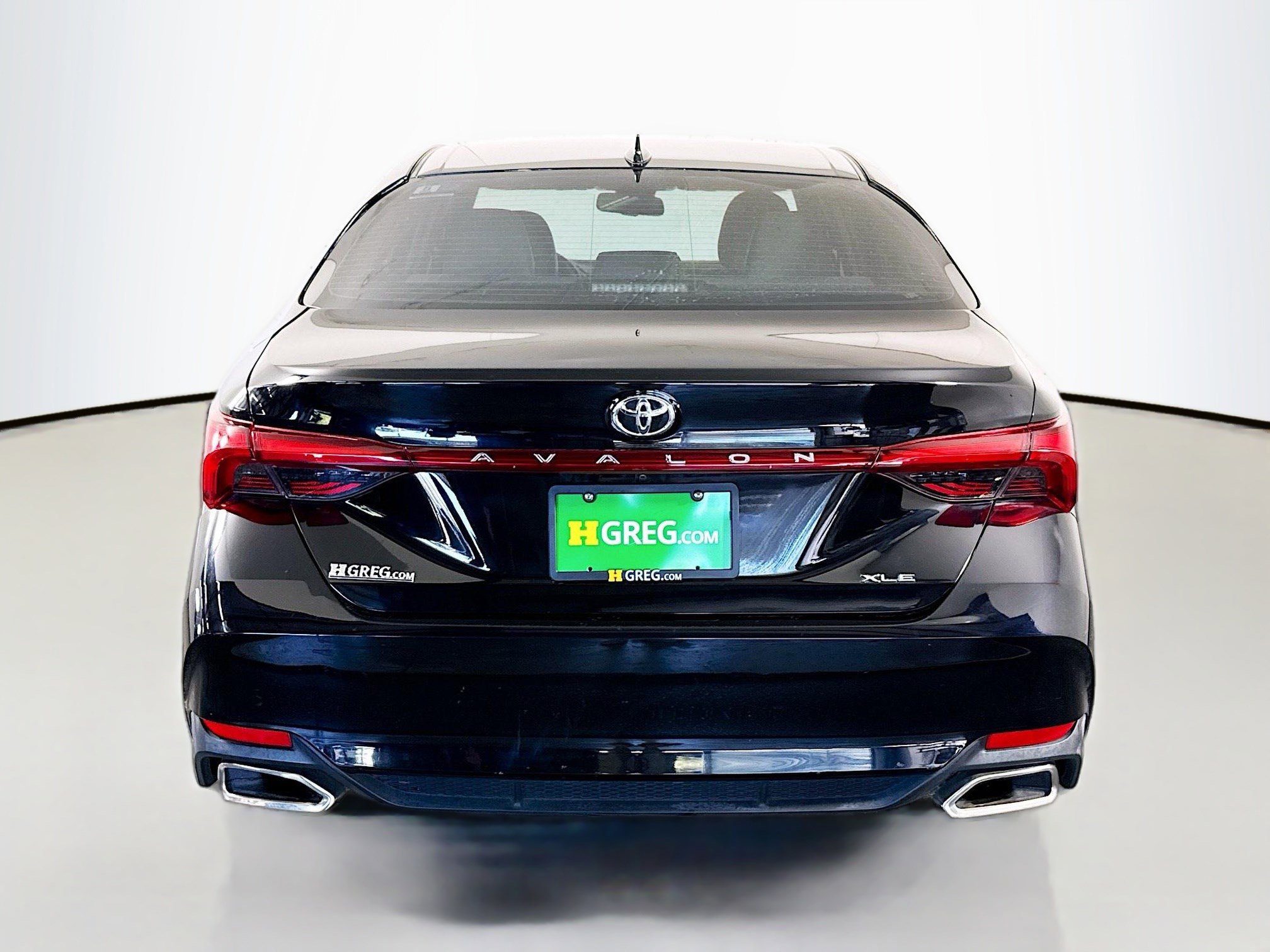 Used 2019 Toyota Avalon XLE w/ Moonroof Package FWD image 8