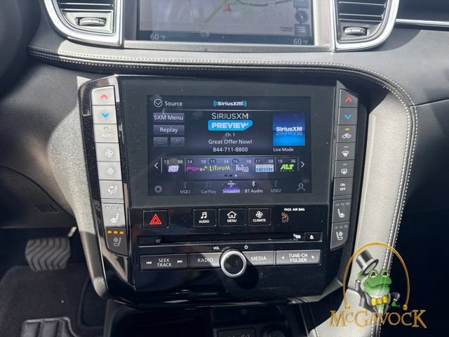 Used 2018 INFINITI Q50 Luxe w/ Cargo Package (L95) RWD image 15