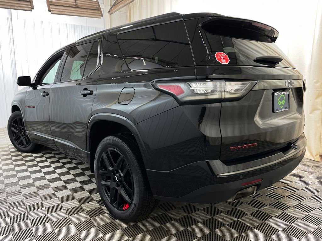 Certified 2020 Chevrolet Traverse Premier w/ Redline Edition AWD/4WD image 21