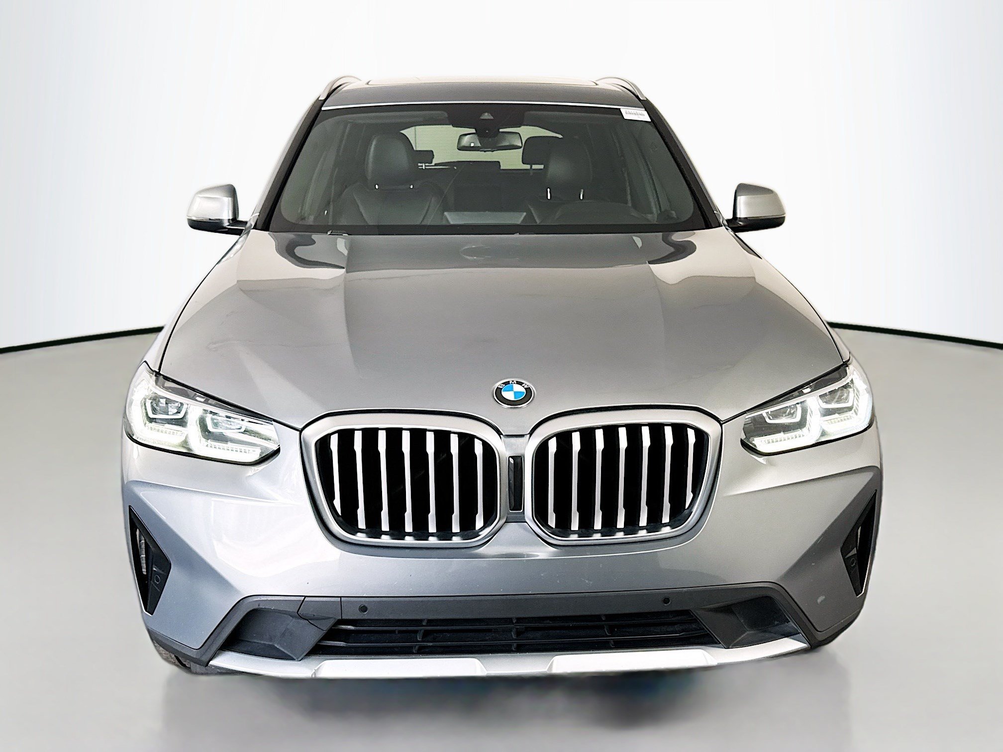 Used 2023 BMW X3 sDrive30i RWD image 2