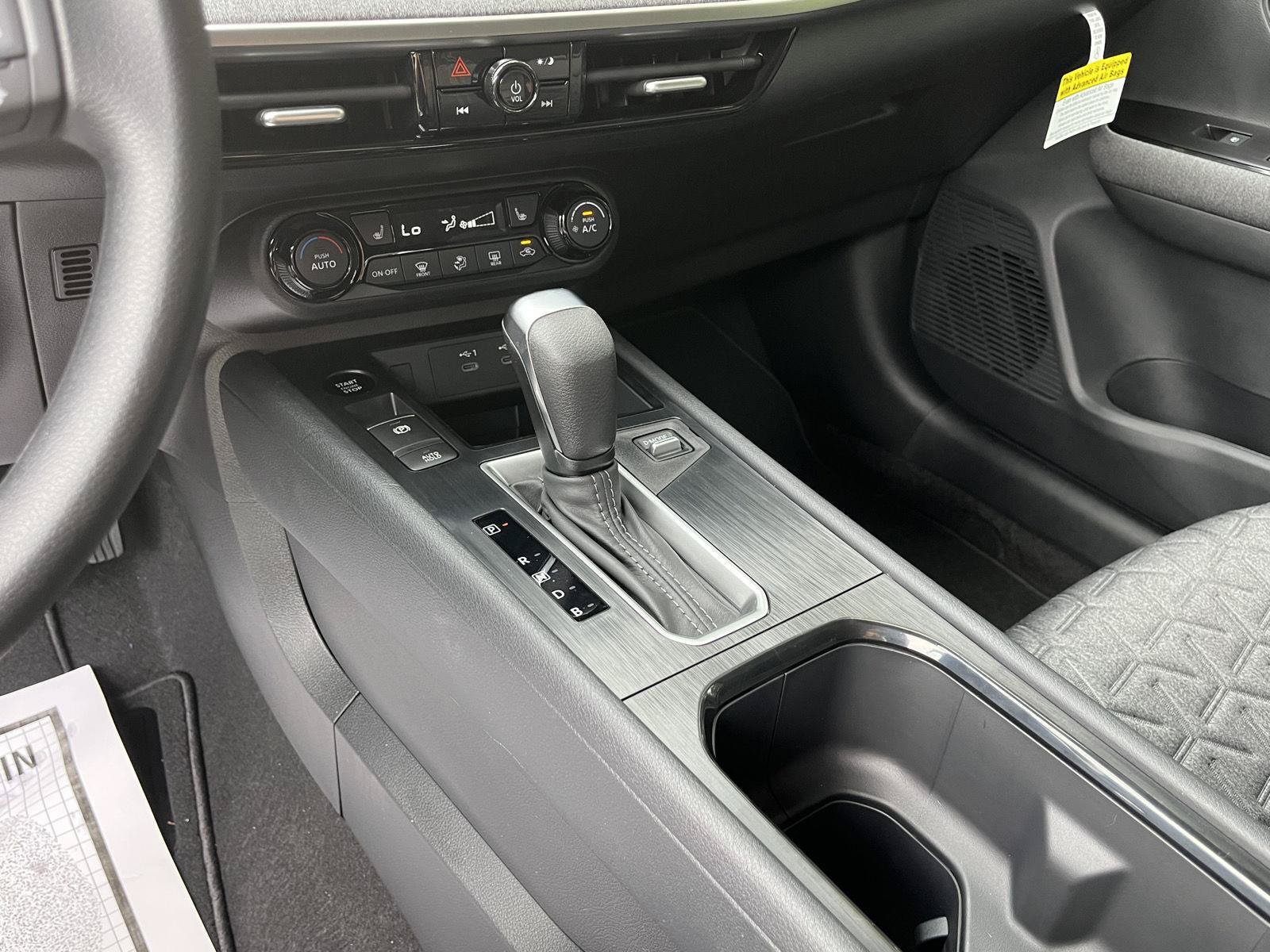 New 2026 Nissan Kicks SV AWD/4WD image 26