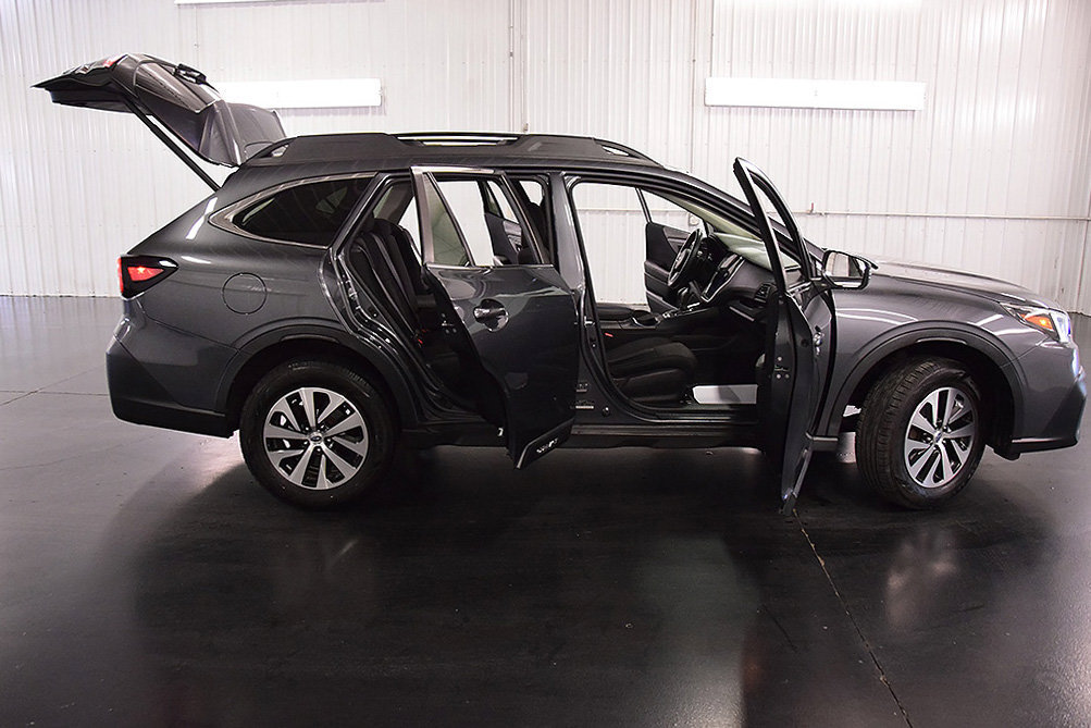 Used 2022 Subaru Outback Premium AWD/4WD image 31