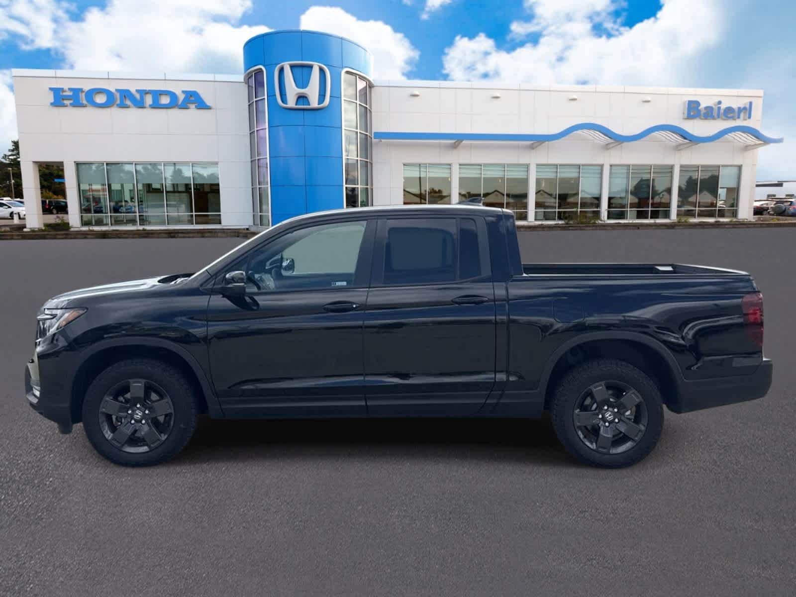Used 2026 Honda Ridgeline TrailSport image 2