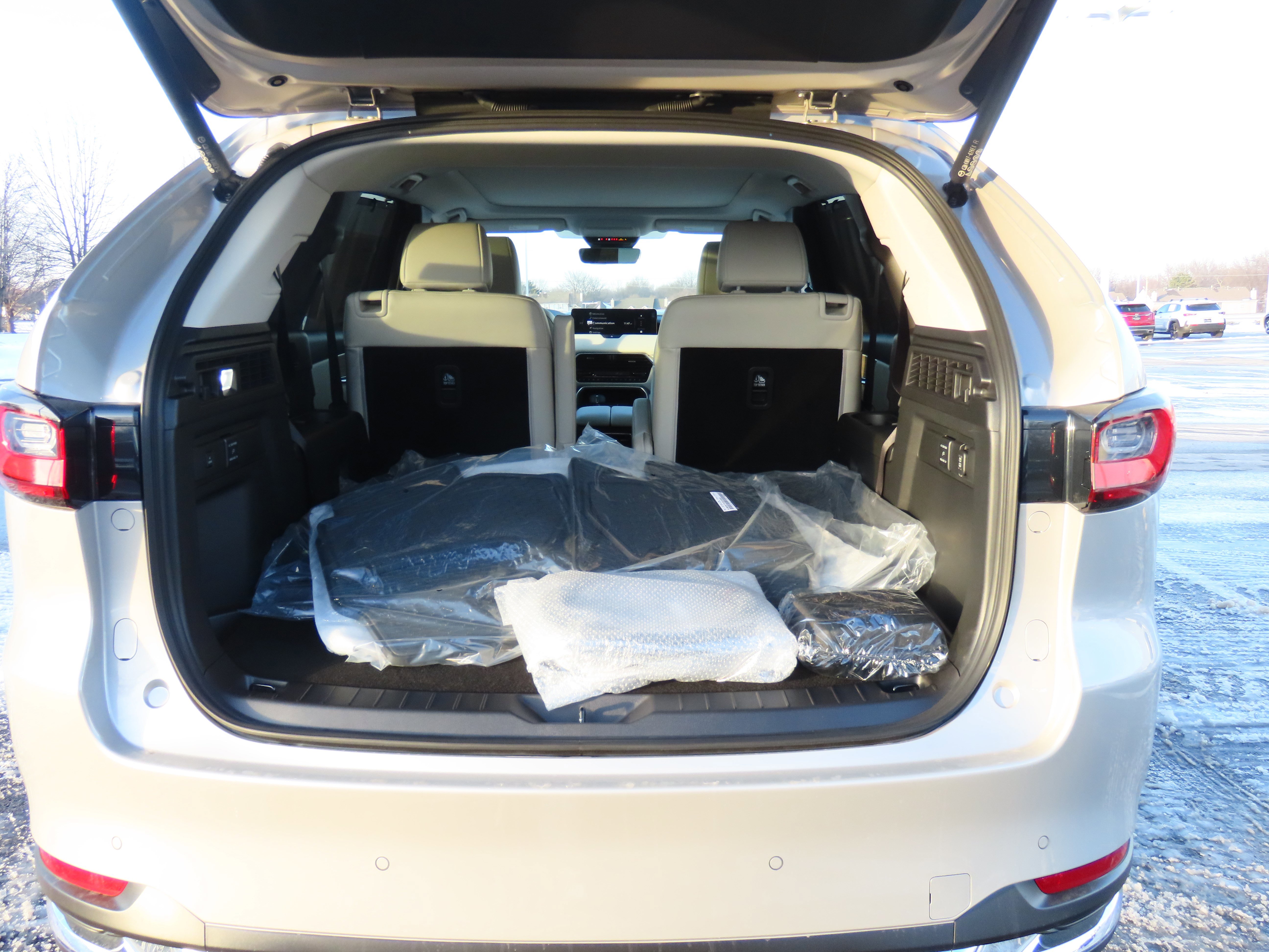 New 2026 MAZDA CX-90 Plug-In Hybrid w/ Premium Plus image 21