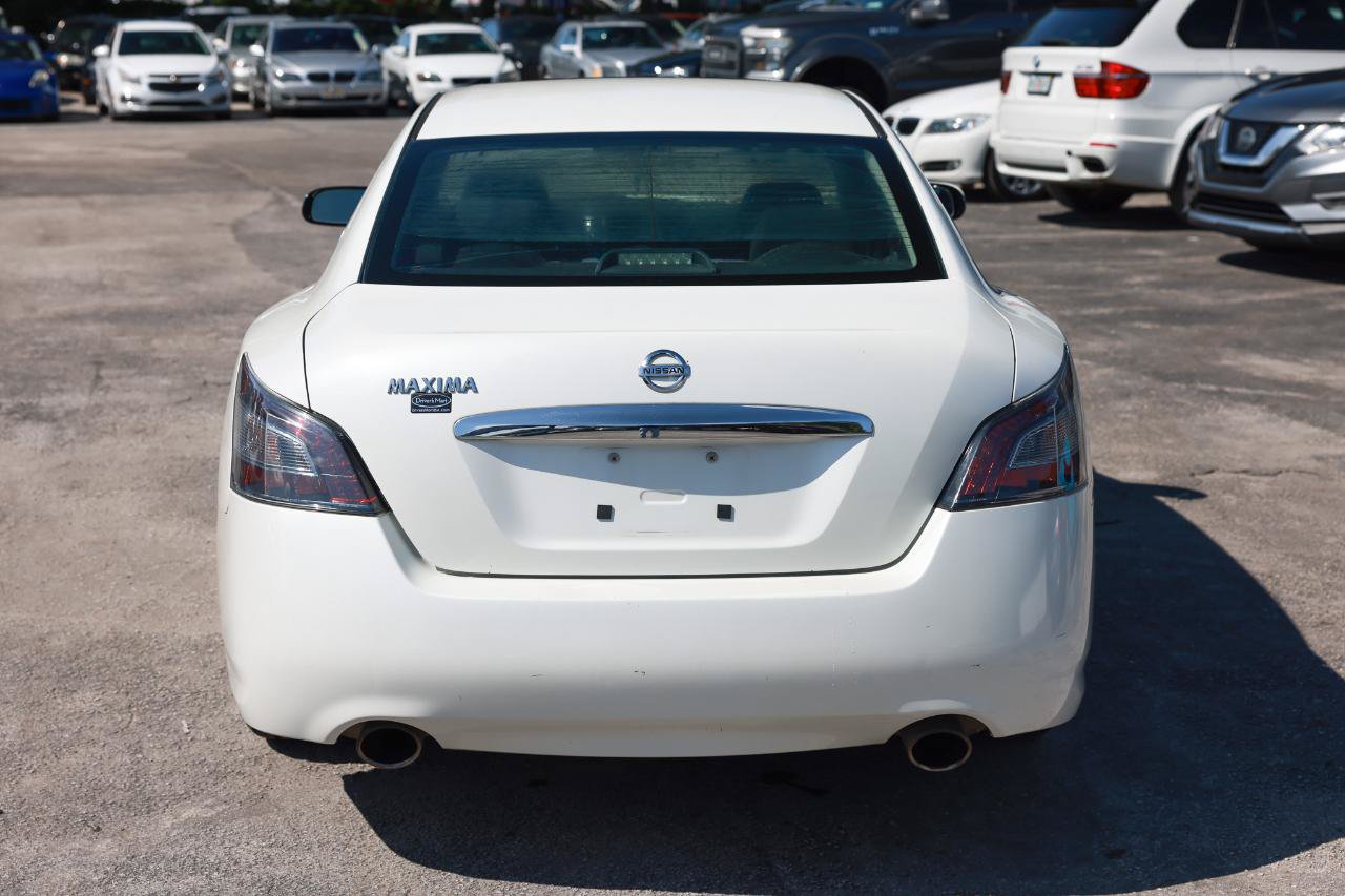 Used 2014 Nissan Maxima 3.5 S FWD image 9
