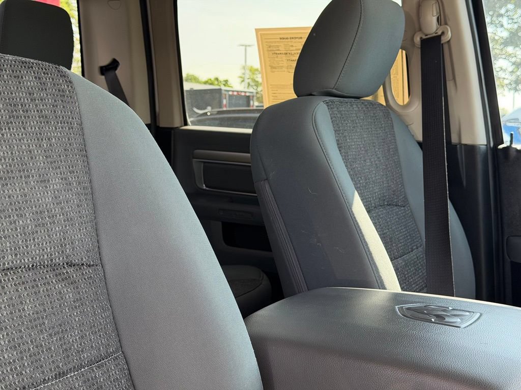 Used 2017 RAM 1500 Big Horn AWD/4WD image 32
