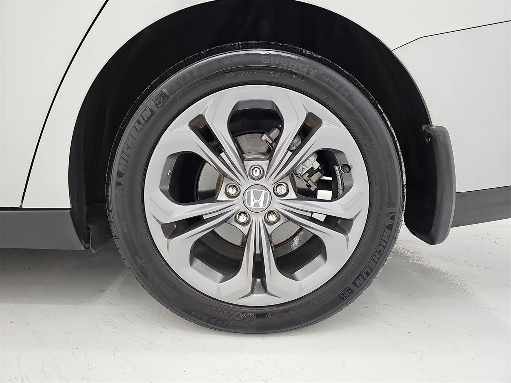 Certified 2024 Honda Accord EX image 35