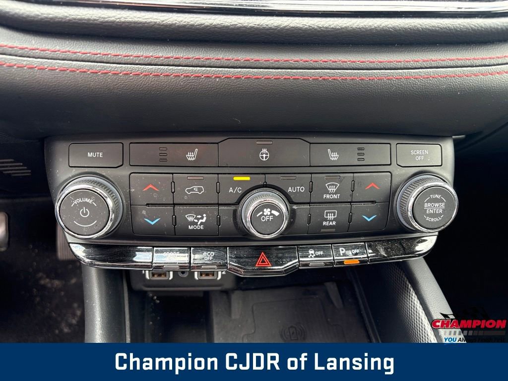 Used 2023 Dodge Durango R/T AWD/4WD image 32