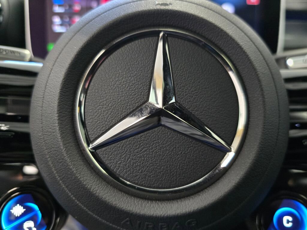 Used 2024 Mercedes-Benz C 63 AMG S image 41