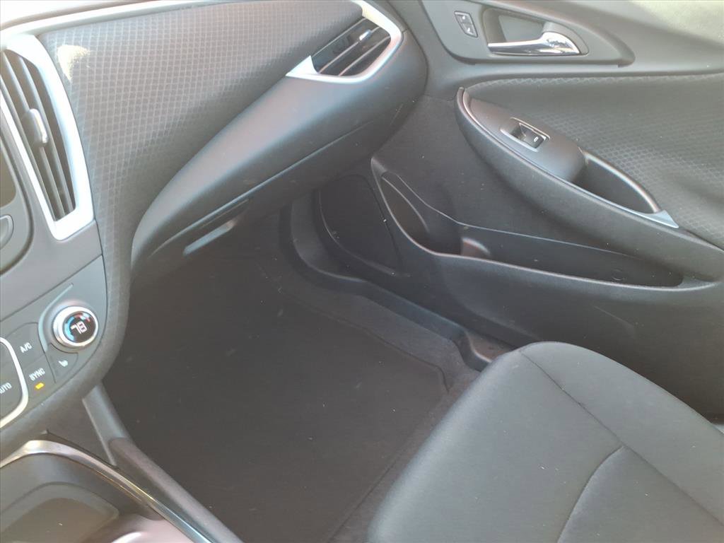 Used 2024 Chevrolet Malibu LT image 37