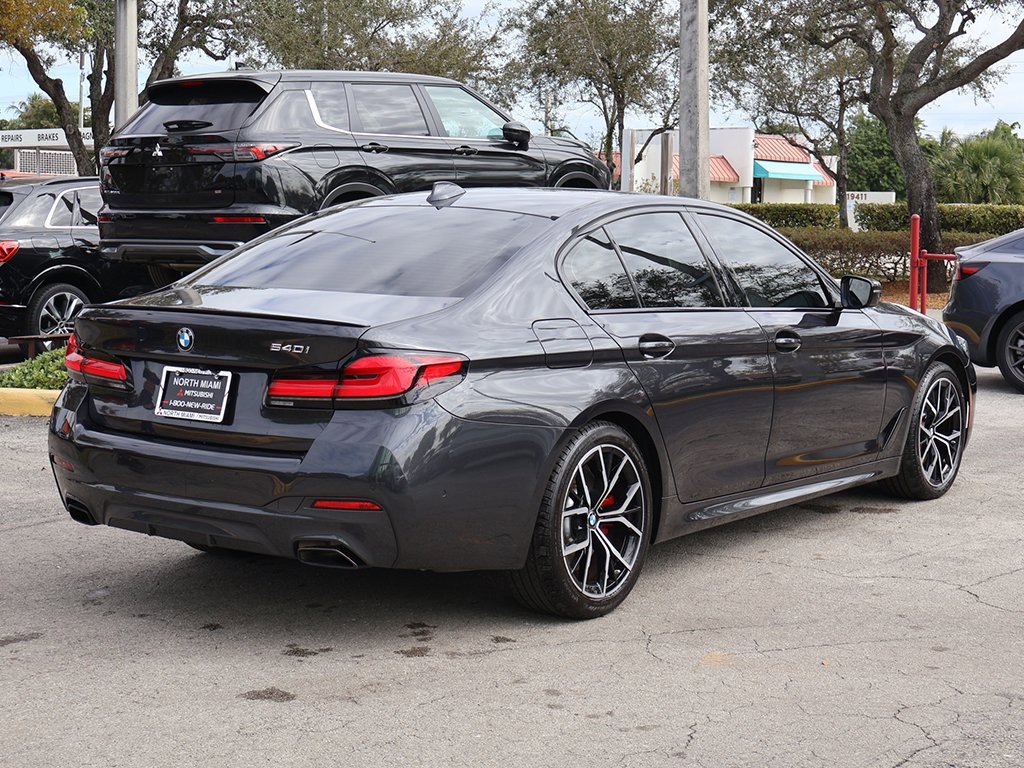 Used 2023 BMW 540i w/ M Sport Package image 10