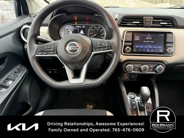 Used 2021 Nissan Versa SV image 10