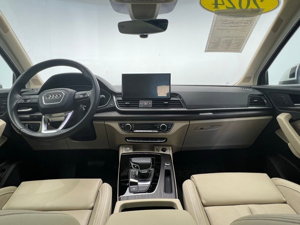 Used 2024 Audi Q5 2.0T Premium Plus w/ Premium Plus Package image 10
