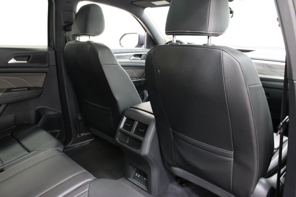 Certified 2023 Volkswagen Atlas Cross Sport SE FWD image 21