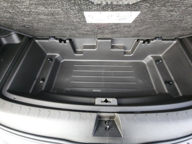 Used 2022 Chevrolet Traverse Premier w/ Redline Edition image 20