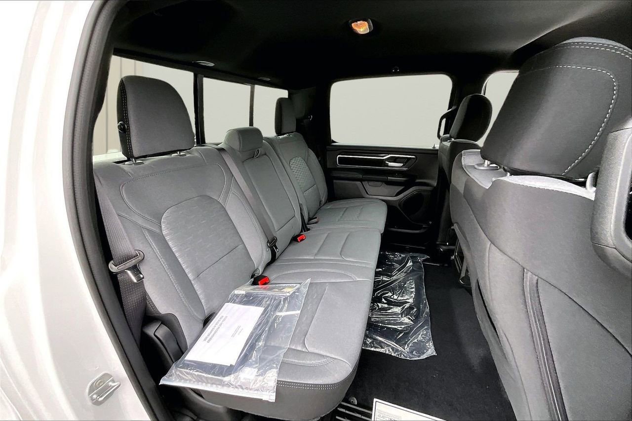New 2026 RAM 1500 Big Horn AWD/4WD image 21