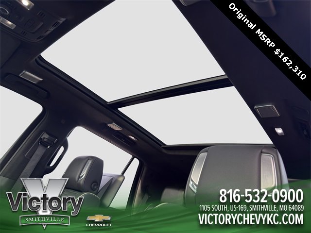 Used 2023 Cadillac Escalade V w/ Heavy-Duty Trailer Package image 30