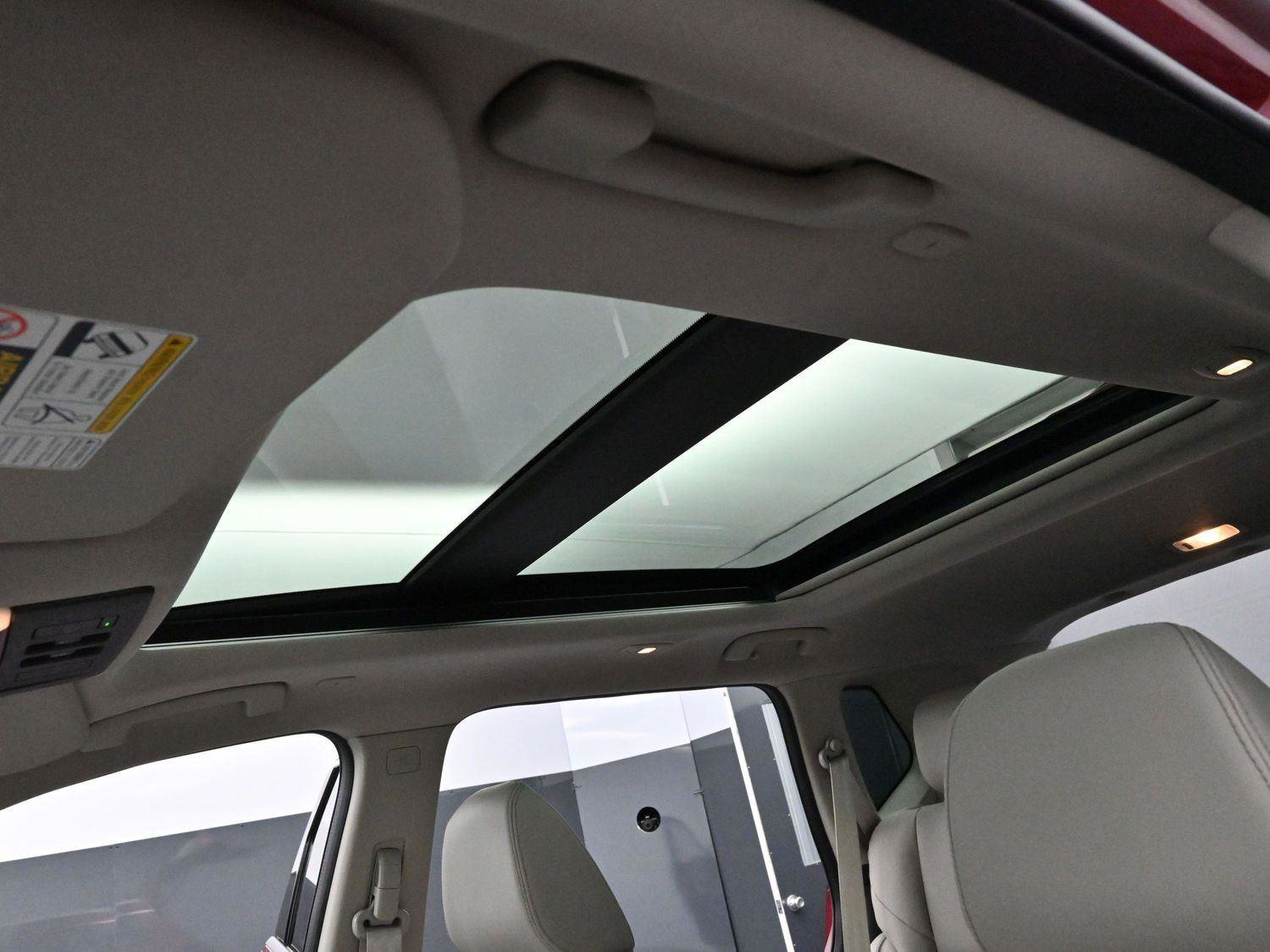 Used 2022 Nissan Rogue SL w/ SL Premium Package image 28