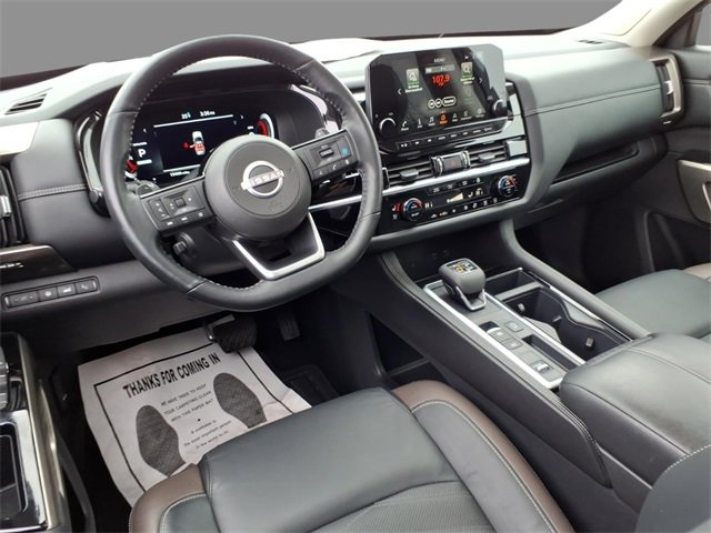 Certified 2024 Nissan Pathfinder Platinum w/ Cargo Package image 6