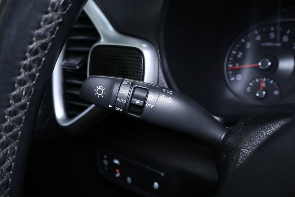 Used 2021 Kia Soul GT-Line FWD image 23
