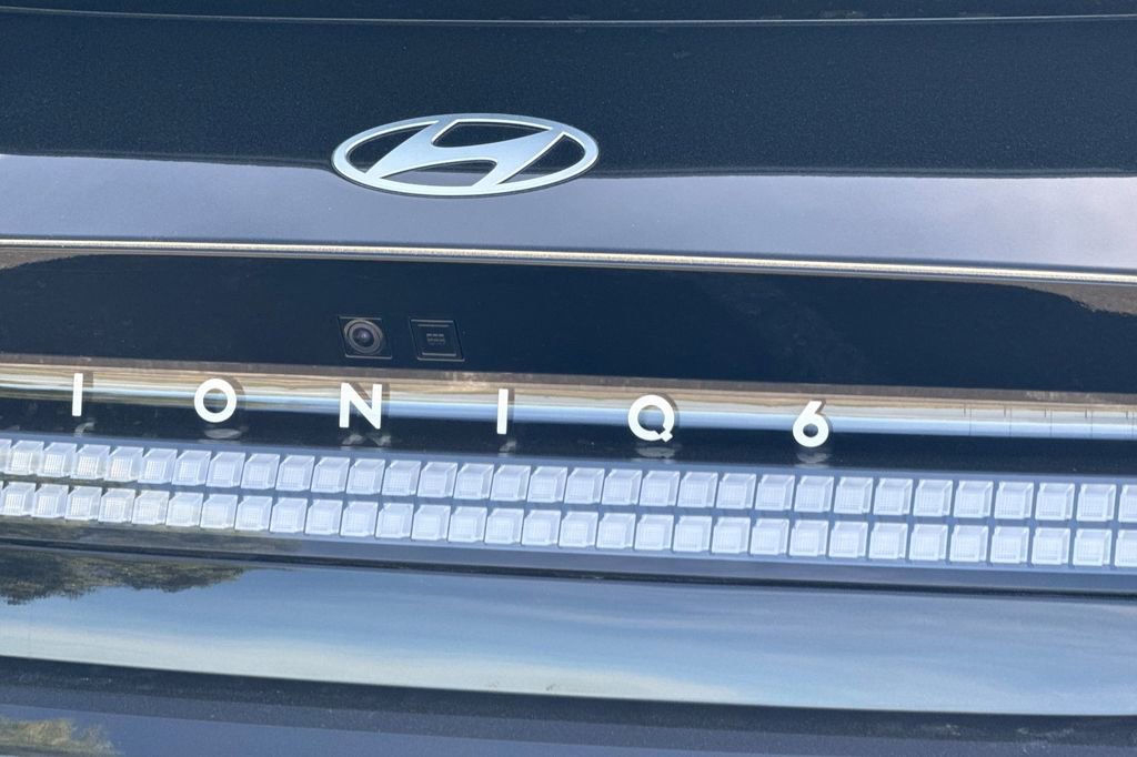Used 2023 Hyundai Ioniq 6 SEL AWD/4WD image 23