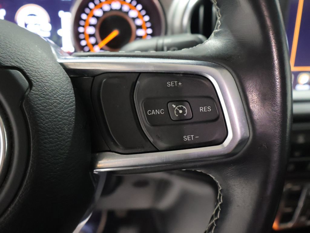 Used 2020 Jeep Gladiator Overland image 38