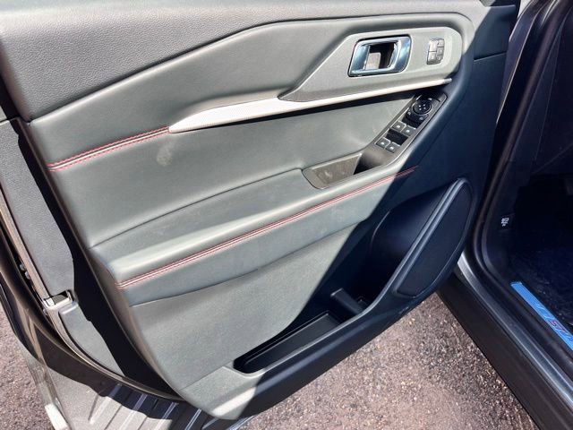 New 2026 Ford Explorer ST-Line w/ ST-Line Street Pack image 20