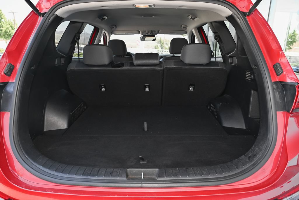 Used 2020 Hyundai Santa Fe SE FWD image 37