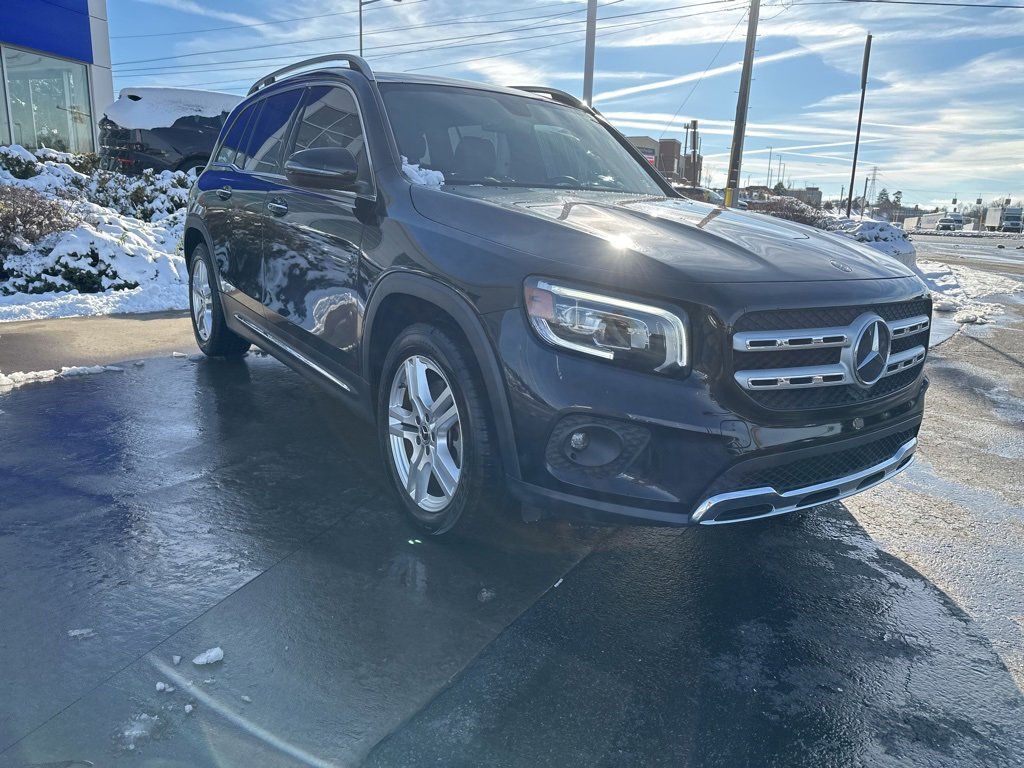 Used 2020 Mercedes-Benz GLB 250 4MATIC image 3
