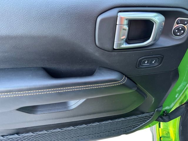 Certified 2025 Jeep Gladiator Sport image 25