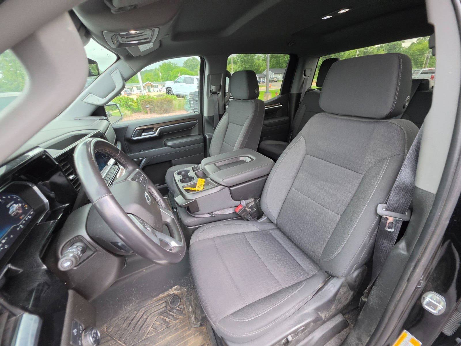Used 2022 Chevrolet Silverado 1500 RST AWD/4WD image 28