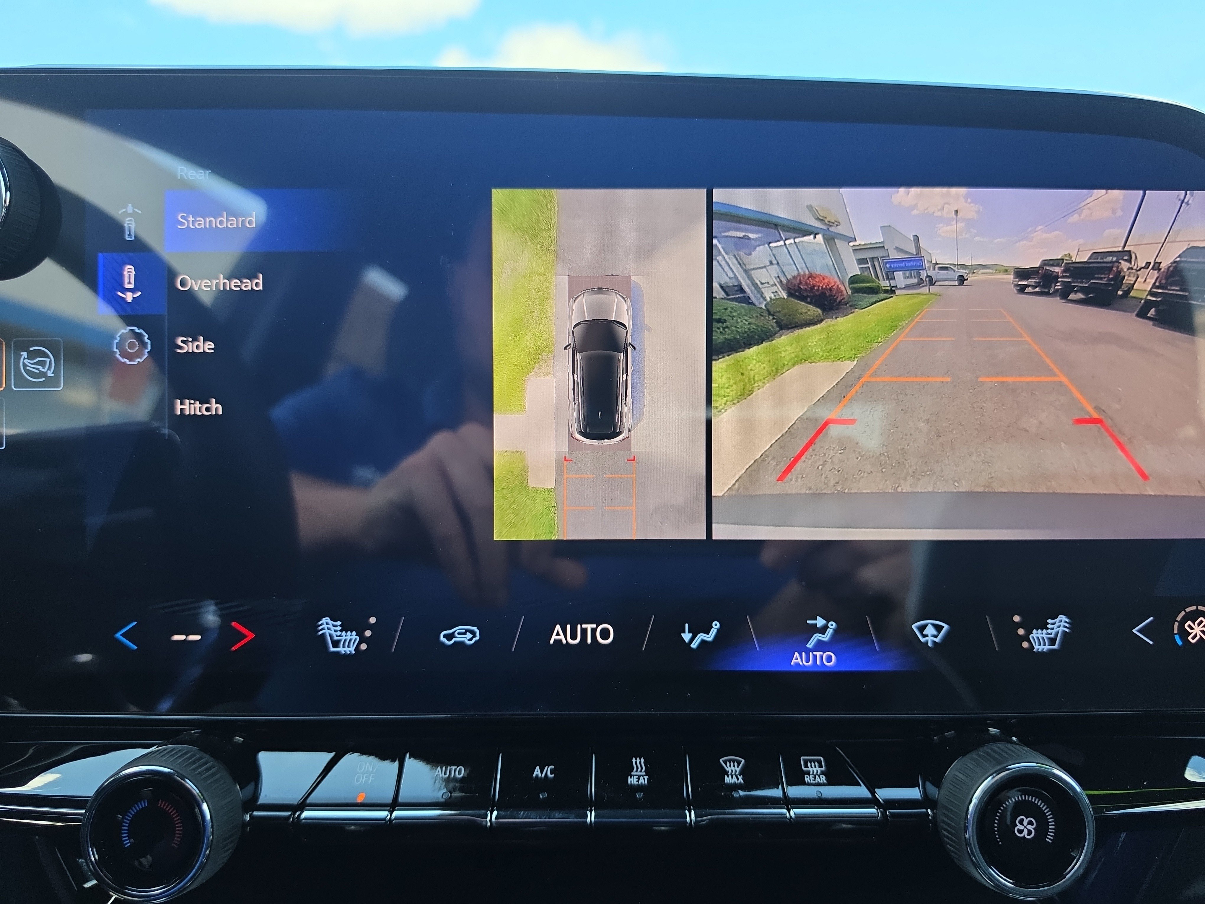 New 2025 Chevrolet Blazer EV LT AWD/4WD image 28
