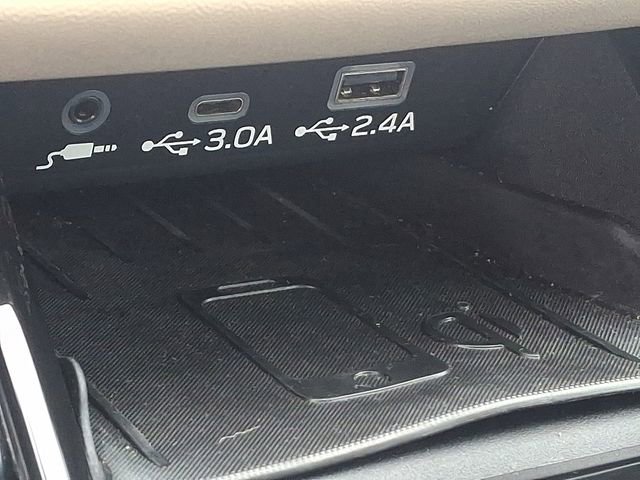 Used 2023 Subaru Outback Limited image 27