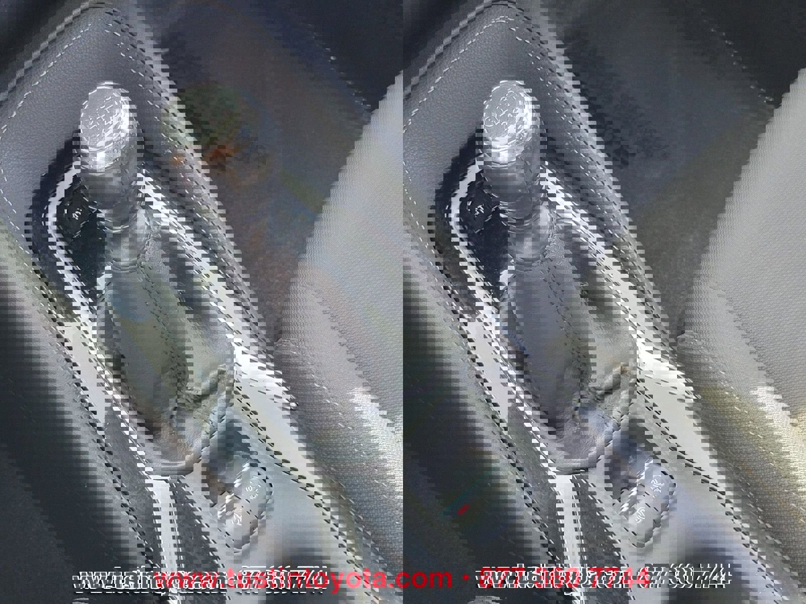 Used 2020 Toyota Corolla SE image 23