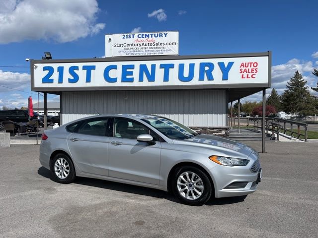 Used 2018 Ford Fusion S FWD image 1