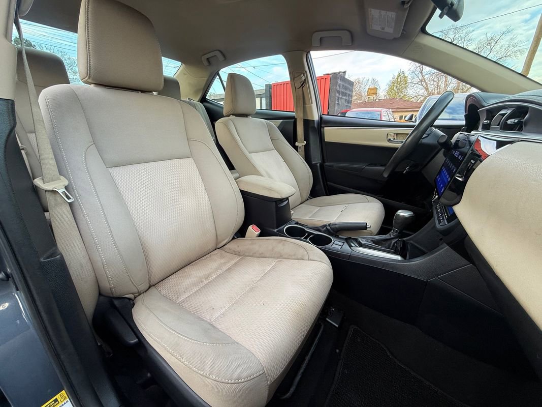 Used 2014 Toyota Corolla LE FWD image 4