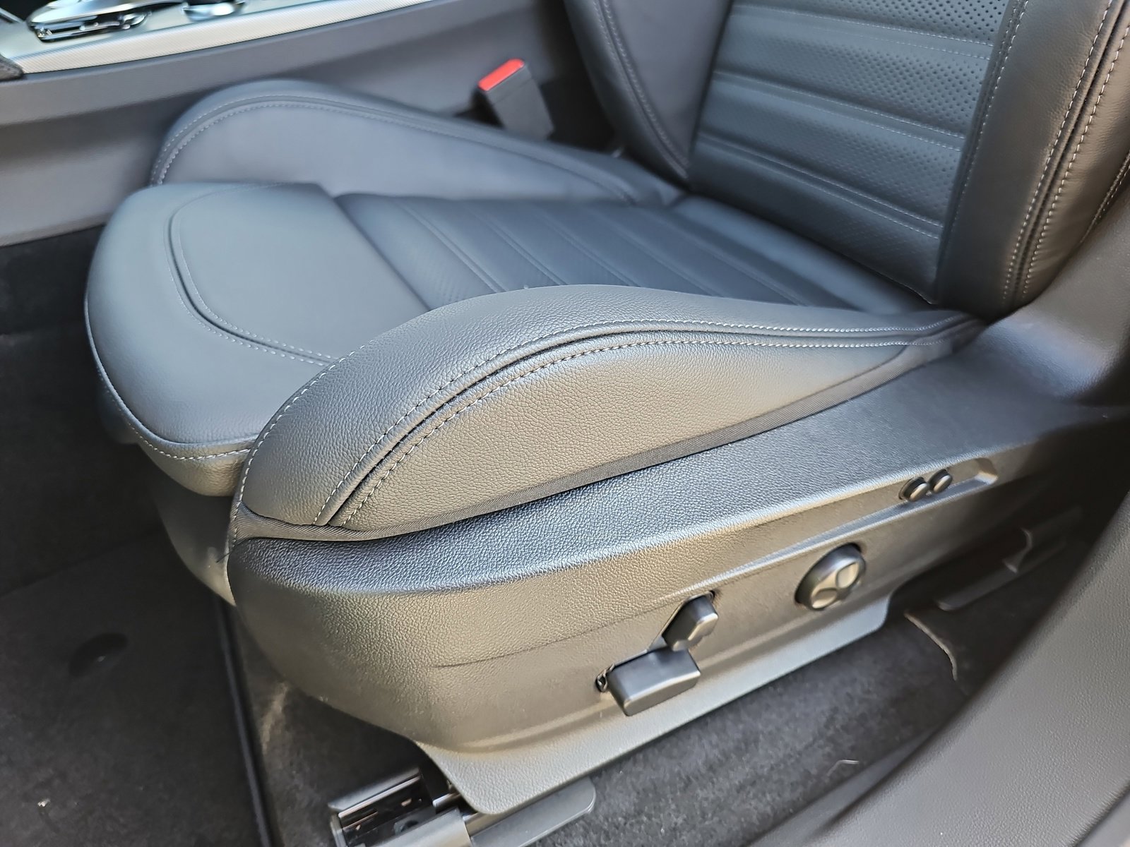 New 2025 Alfa Romeo Stelvio Sprint w/ Veloce Package image 30