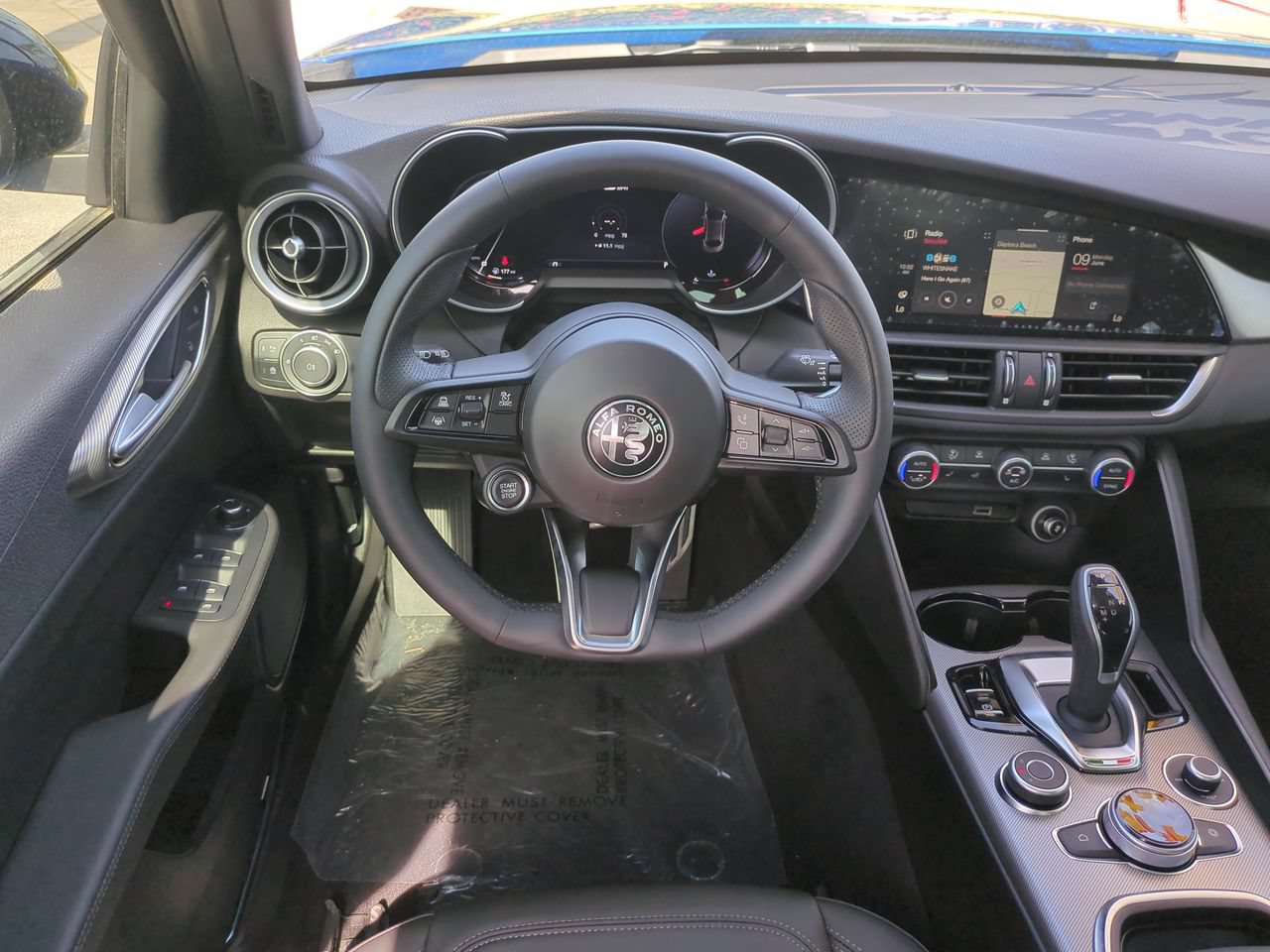 New 2025 Alfa Romeo Giulia w/ Driving Assist Package RWD image 14