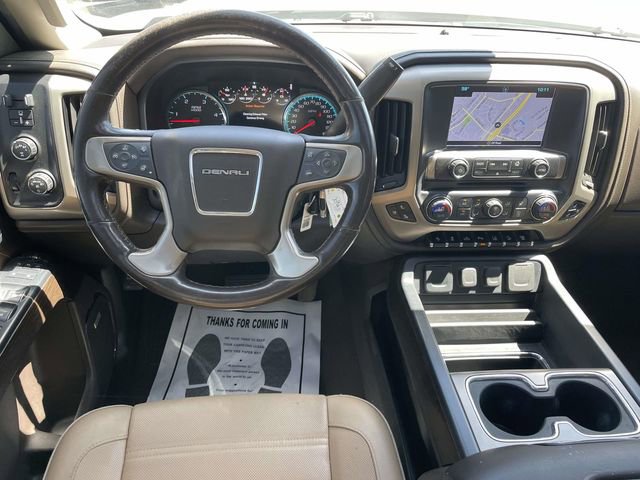 Used 2019 GMC Sierra 2500 Denali w/ Duramax Plus Package AWD/4WD image 9