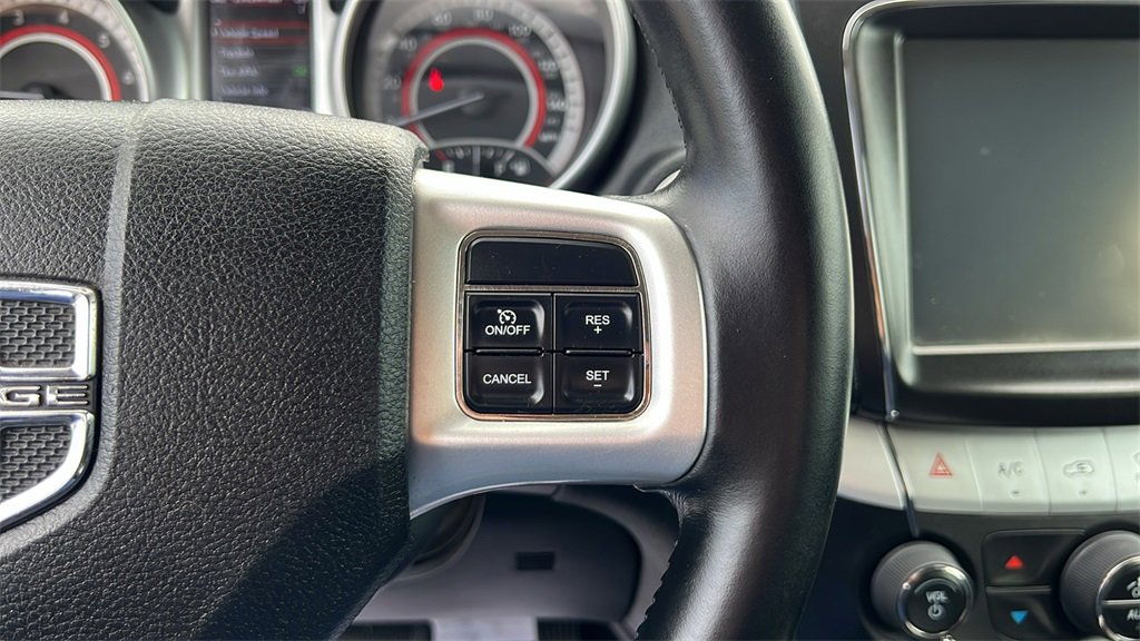 Used 2011 Dodge Journey Express image 18