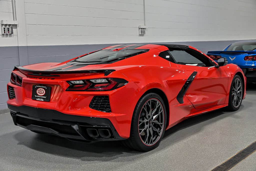 Used 2024 Chevrolet Corvette Stingray Coupe w/ 1LT RWD image 9