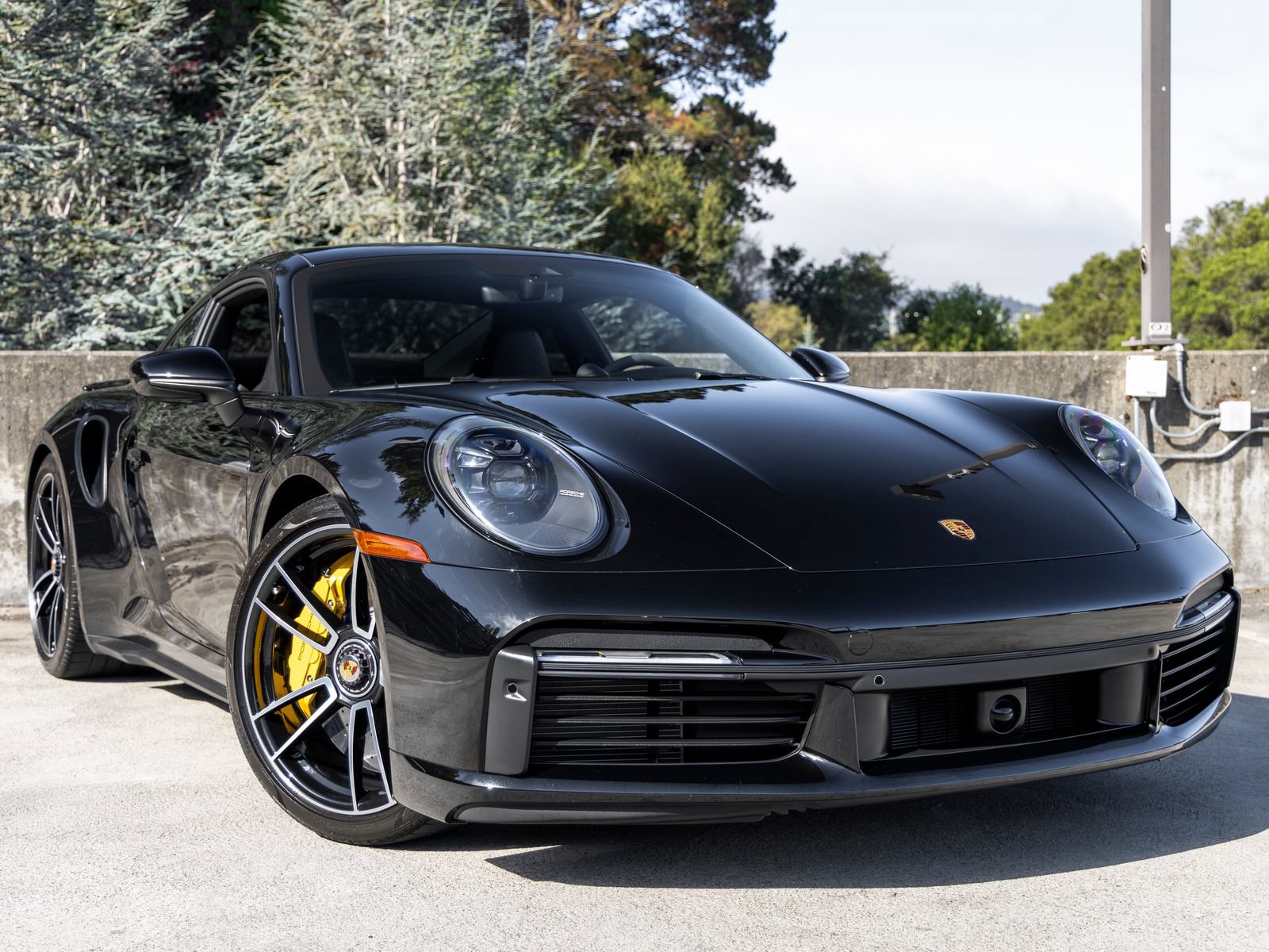 Certified 2025 Porsche 911 Turbo S AWD/4WD image 9