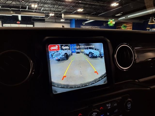 Used 2023 Jeep Wrangler Unlimited Rubicon 392 w/ Trailer Tow Package image 26