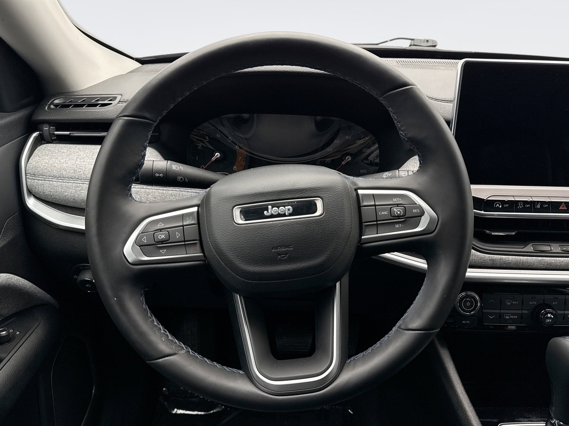 Used 2022 Jeep Compass Latitude w/ Convenience Group image 12