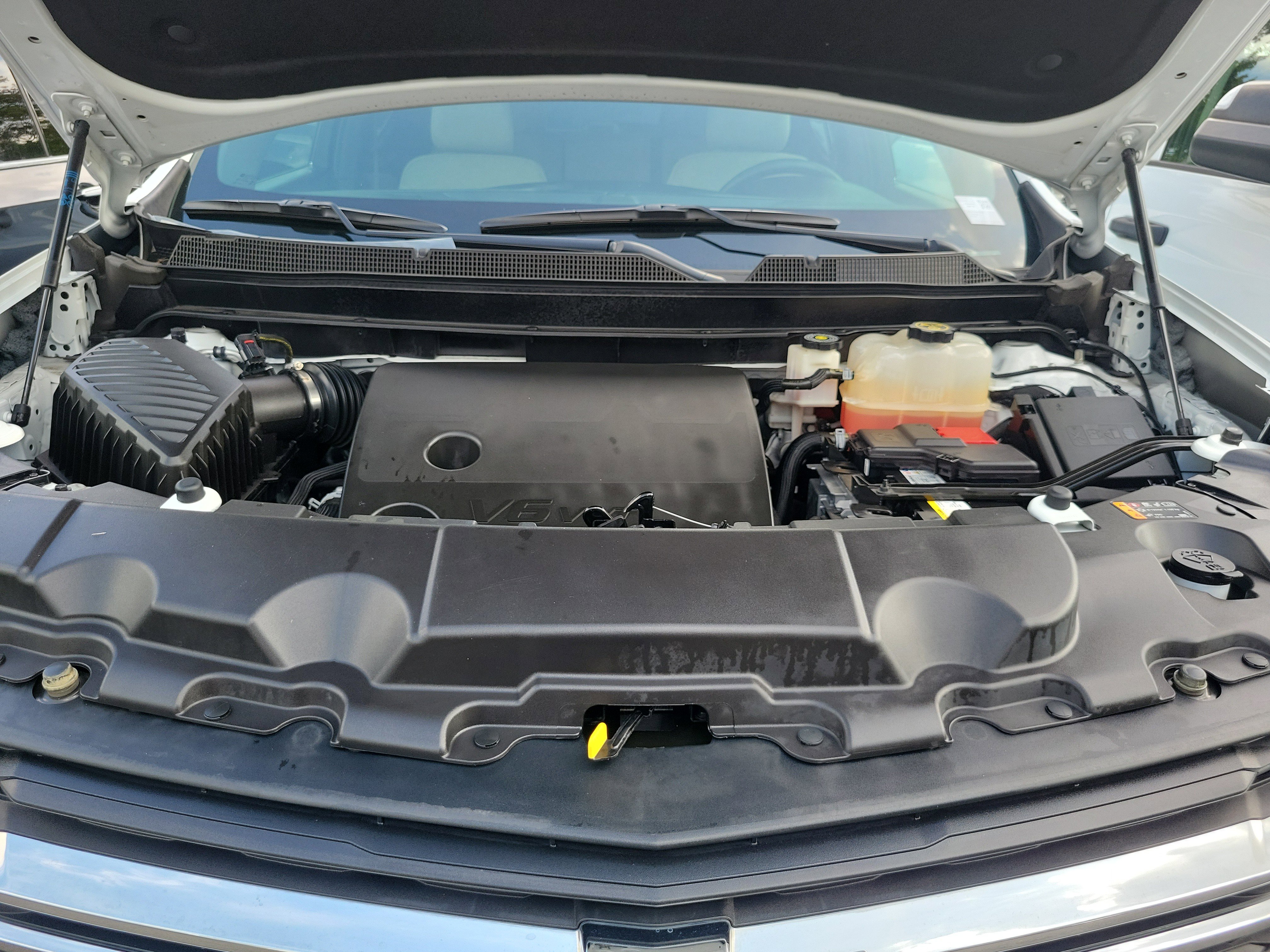 Used 2023 Chevrolet Traverse LS FWD image 26