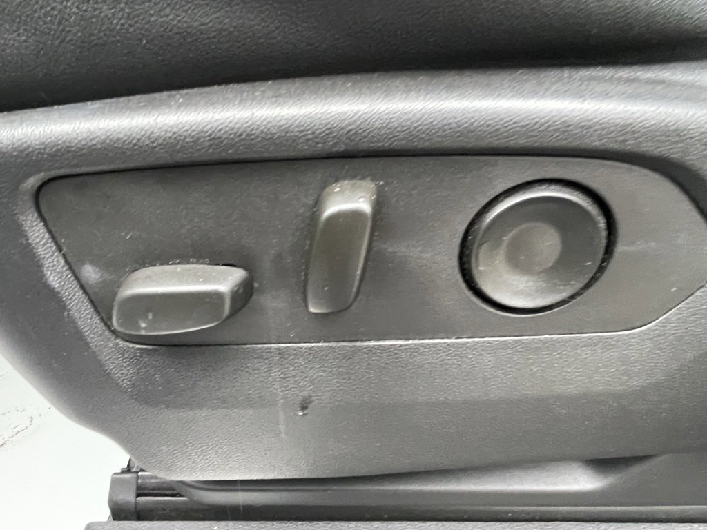 Certified 2024 Chevrolet Silverado 1500 LTZ image 28