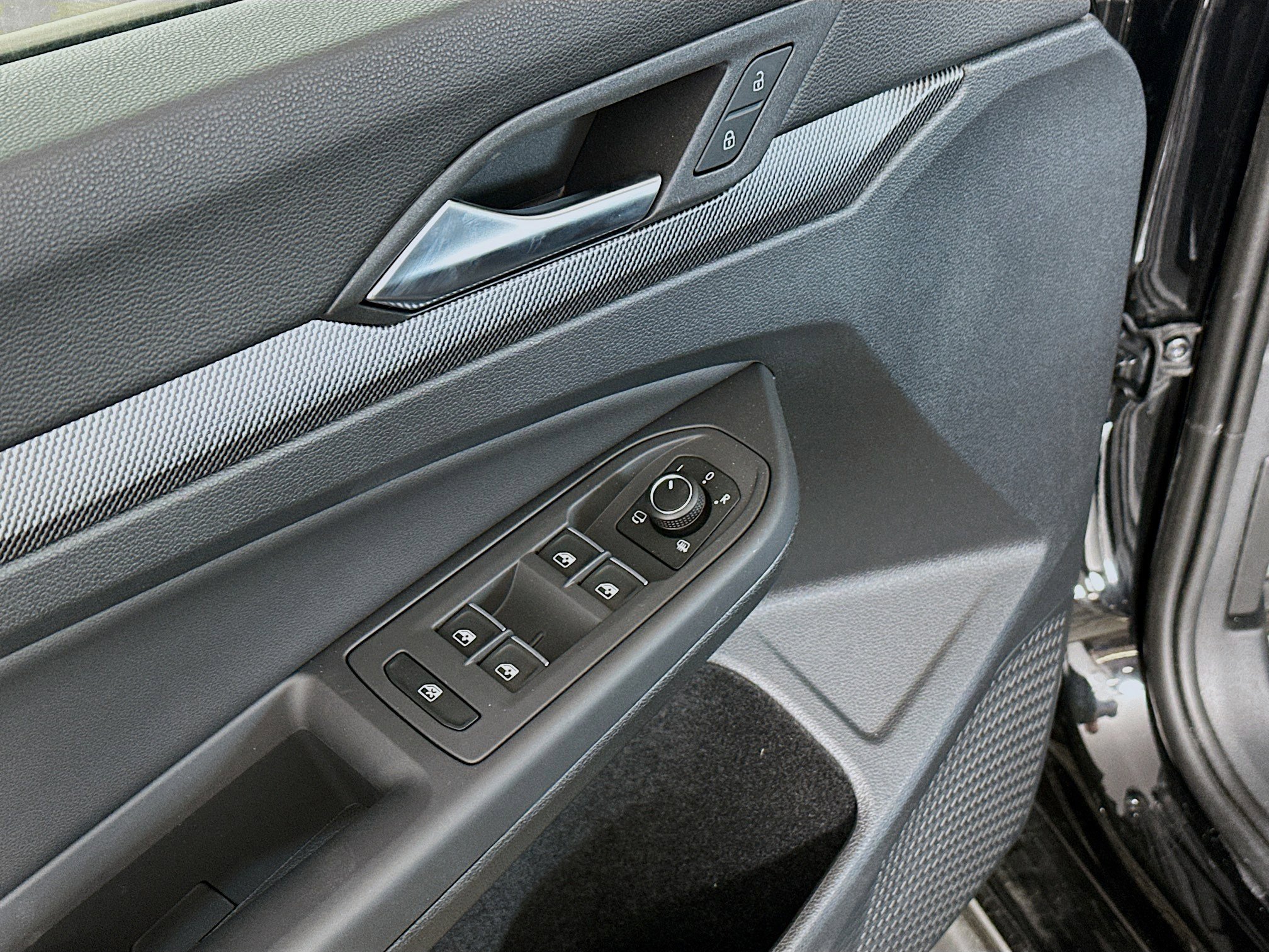 New 2025 Volkswagen GTI Autobahn image 18