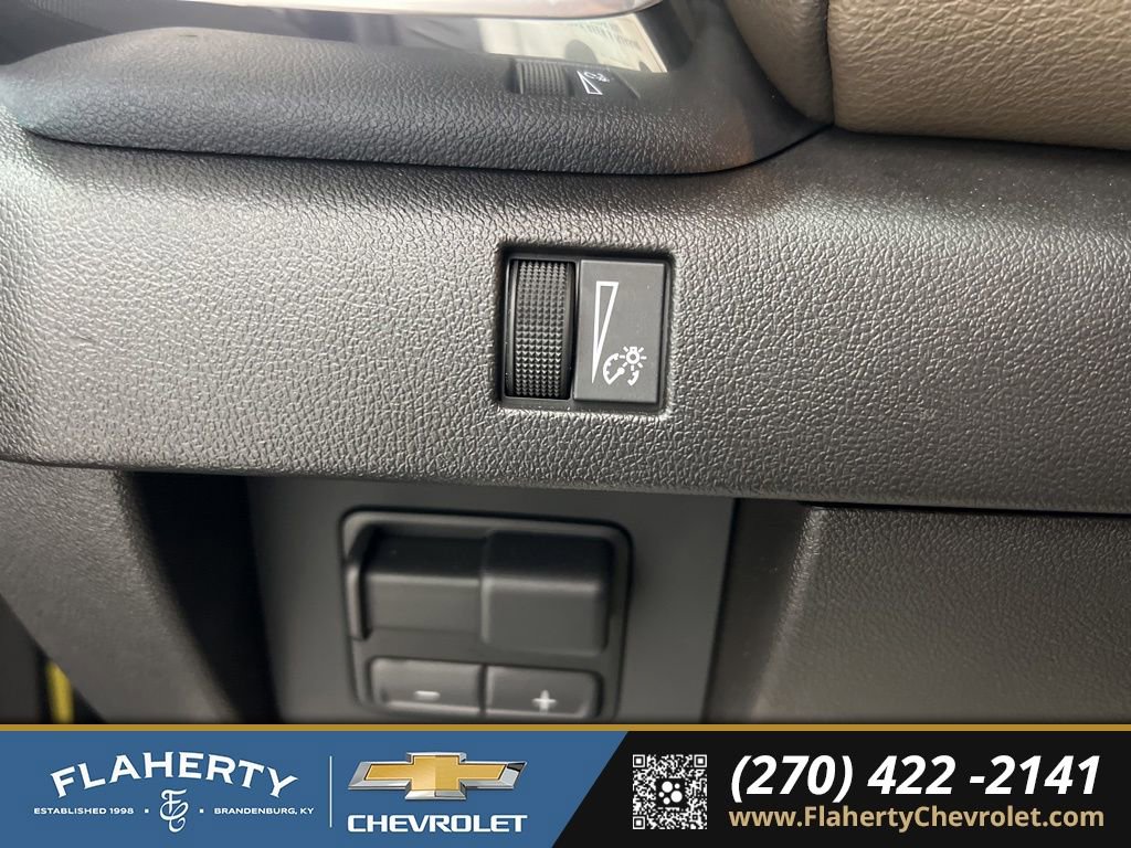 Used 2024 GMC Canyon Denali image 21