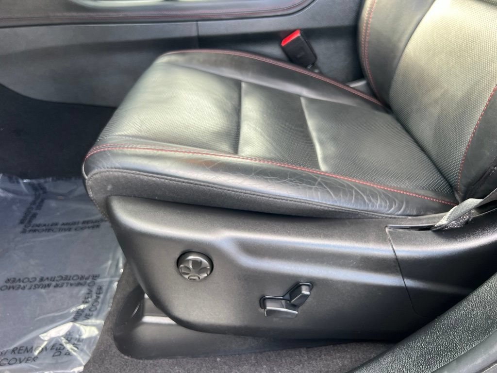 Used 2025 Dodge Durango GT AWD/4WD image 27